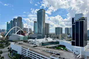 1717 N Bayshore Dr, Miami, FL 33132 - Photo 21