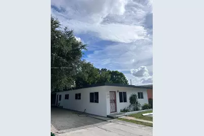 1128 NW 76th St, Miami, FL 33150 - Photo 29