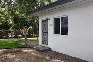 1128 NW 76th St, Miami, FL 33150 - Photo 3