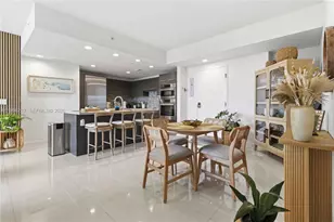 7875 NW 107th Ave, Doral, FL 33178 - Photo 5