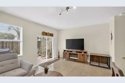 9041 SW 227th St #5, Cutler Bay, FL 33190 - Photo 13