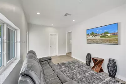 19625 NW 6th Pl, Miami Gardens, FL 33169 - Photo 63