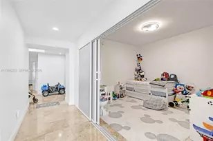 3330 NE 190th St, Aventura, FL 33180 - Photo 21