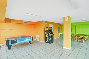 3330 NE 190th St, Aventura, FL 33180 - Photo 35