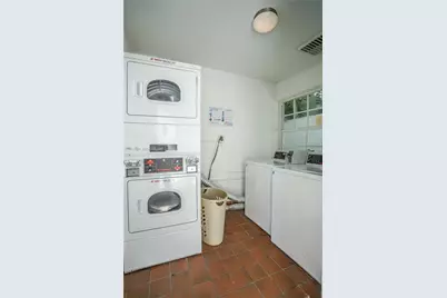 920 Pennsylvania Ave #105, Miami Beach, FL 33139 - Photo 11