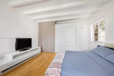 3915 N Meridian Ave #201, Miami Beach, FL 33140 - Photo 11
