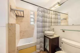 3915 N Meridian Ave, Miami Beach, FL 33140 - Photo 13