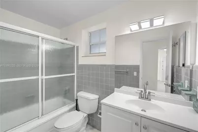 462 Golden Isles Dr #210, Hallandale Beach, FL 33009 - Photo 19