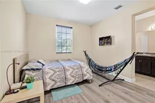 14749 SW 9th St, Pembroke Pines, FL 33027 - Photo 11