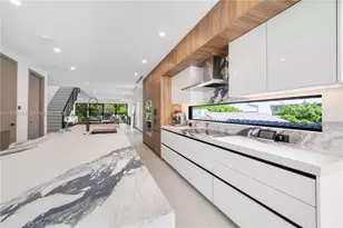 420 SW 15th Rd, Miami, FL 33129 - Photo 13