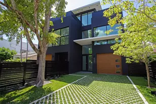 420 SW 15th Rd, Miami, FL 33129 - Photo 97