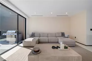 420 SW 15th Rd, Miami, FL 33129 - Photo 15