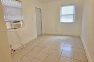 34 SW 6th Ave, Dania Beach, FL 33004 - Photo 3