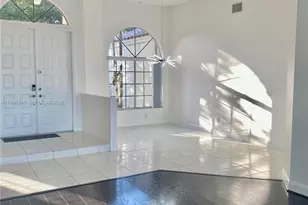 3066 Lakewood Cir, Weston, FL 33332 - Photo 7