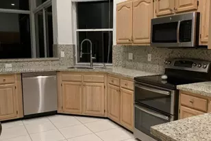 3066 Lakewood Cir, Weston, FL 33332 - Photo 13