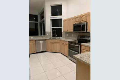 3066 Lakewood Cir, Weston, FL 33332 - Photo 11