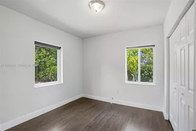 180 Seaman Ave, Opa Locka, FL 33054 - Photo 17