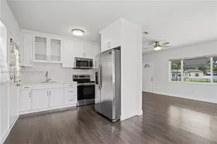 180 Seaman Ave, Opa-Locka, FL 33054 - Photo 13