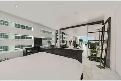 1040 Biscayne Blvd #3304, Miami, FL 33132 - Photo 15