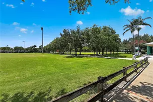 10101 SW 154th Cir Ct, Miami, FL 33196 - Photo 125