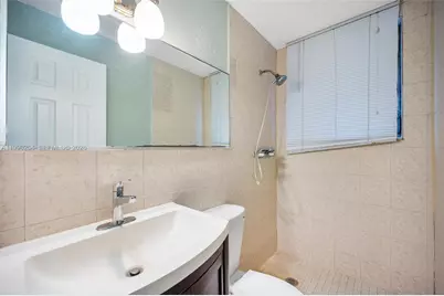 825 Alton Rd #2, Miami Beach, FL 33139 - Photo 5