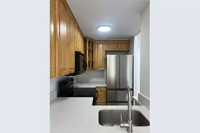 7801 NE 4th Ct #101, Miami, FL 33138 - Photo 5