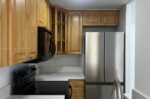 7801 NE 4th Ct, Miami, FL 33138 - Photo 5