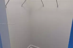 2671 SE 10th St, Homestead, FL 33035 - Photo 13