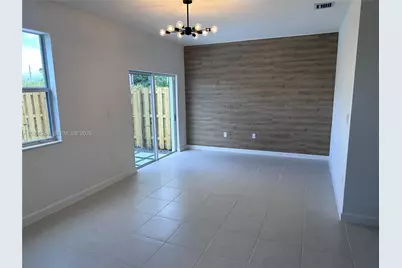 2671 SE 10th St #0, Homestead, FL 33035 - Photo 3