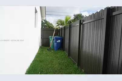 3280 NW 51st Ter, Miami, FL 33142 - Photo 31