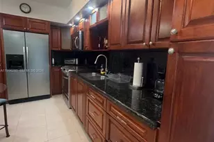 3801 S Ocean Dr, Hollywood, FL 33019 - Photo 3