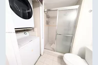 310 Lakeview Dr #105, Weston, FL 33326 - Photo 21