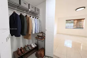 310 Lakeview Dr, Weston, FL 33326 - Photo 11