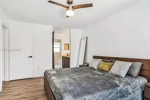 651 Shiloh Terrace, Davie, FL 33325 - Photo 19