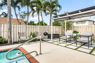 651 Shiloh Terrace, Davie, FL 33325 - Photo 29