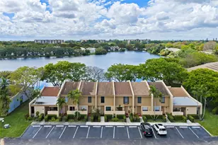 1360 NW 97th Terrace, Pembroke Pines, FL 33024 - Photo 3