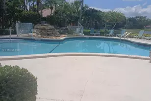 1016 Via Jardin, Riviera Beach, FL 33418 - Photo 17