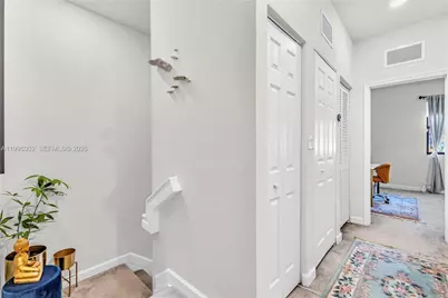 3392 W 105th Ter, Hialeah, FL 33018 - Photo 25