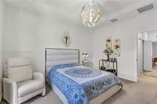 3392 W 105th Terrace, Hialeah, FL 33018 - Photo 17