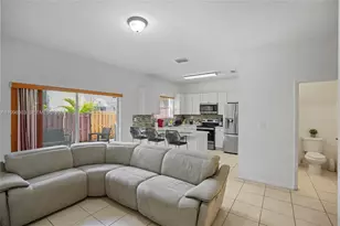 14098 SW 51st Ct, Miramar, FL 33027 - Photo 13