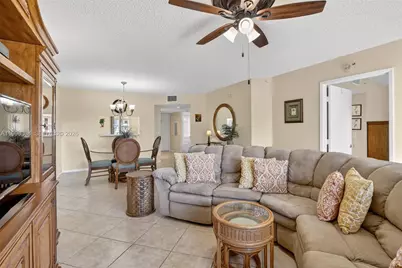 1651 SW 127th Ave #305A, Pembroke Pines, FL 33027 - Photo 3