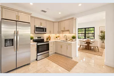 3033 Hibiscus St, Miami, FL 33133 - Photo 13