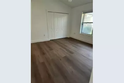 620 W Laurel Ln W, Pembroke Pines, FL 33027 - Photo 33