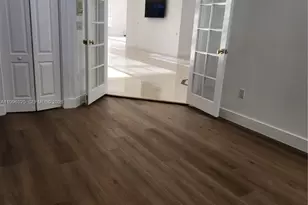 620 W Laurel Ln W, Pembroke Pines, FL 33027 - Photo 35