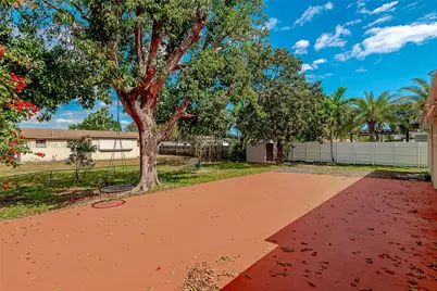 2545 NE 207th St #0, Miami, FL 33180 - Photo 31