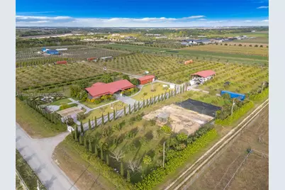 164Xx SW 192 Ave, Miami, FL 33187 - Photo 9