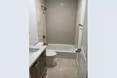 19265 E Saint Andrews Dr, Hialeah, FL 33015 - Photo 43