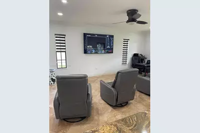 19265 E Saint Andrews Dr, Hialeah, FL 33015 - Photo 37