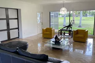 19265 E St Andrews Dr, Hialeah, FL 33015 - Photo 27