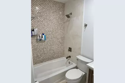19265 E Saint Andrews Dr, Hialeah, FL 33015 - Photo 41